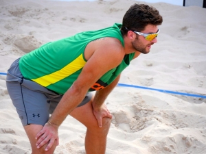 Sébastien Chevallier, beach-volleyeur de Team Genève, lors du Coop Beach Tour 2015 à Genève
